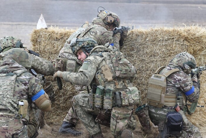 Стало відомо, у скількох країнах проходять підготовку українські воїни