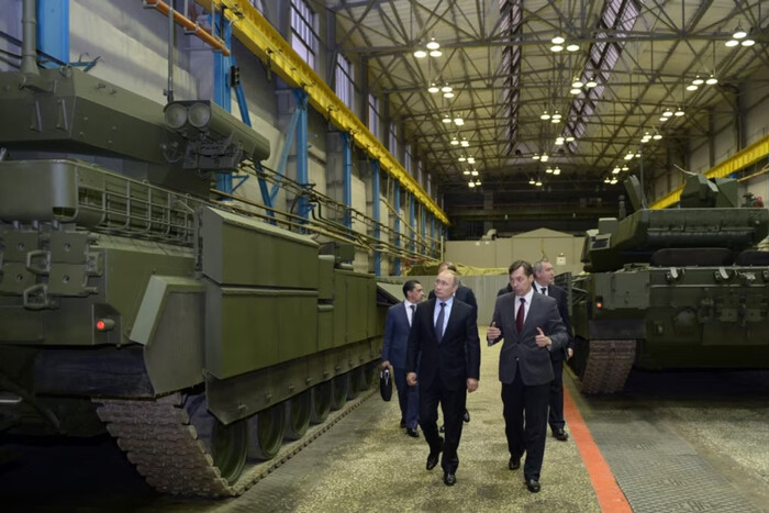 Росія активно купує у Заходу товари для оборонної промисловості через деякі країни