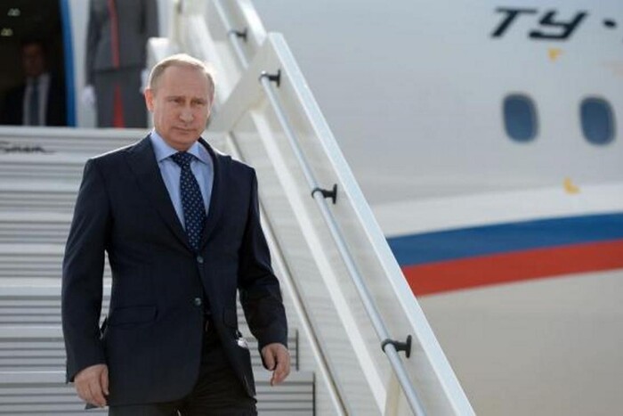 Літак Путіна у небі. Пєсков повідомив, де перебуває президент РФ