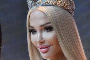 «Міс Москва – 2023». Ангеліну Бреженську назвали пластиковою лялькою