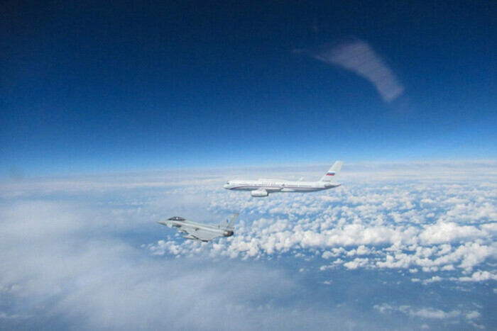 Британская авиация перехватила российский самолет в Эстонии (фото)