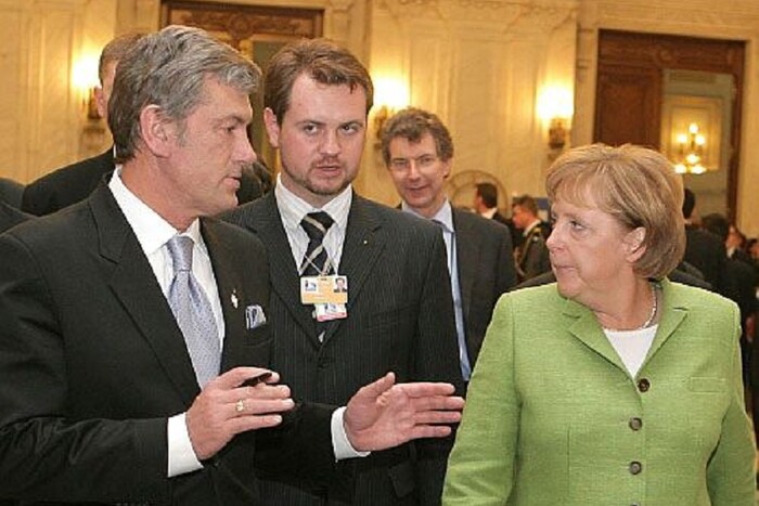 Ющенко розповів, хто «вкрав» в України членство в НАТО