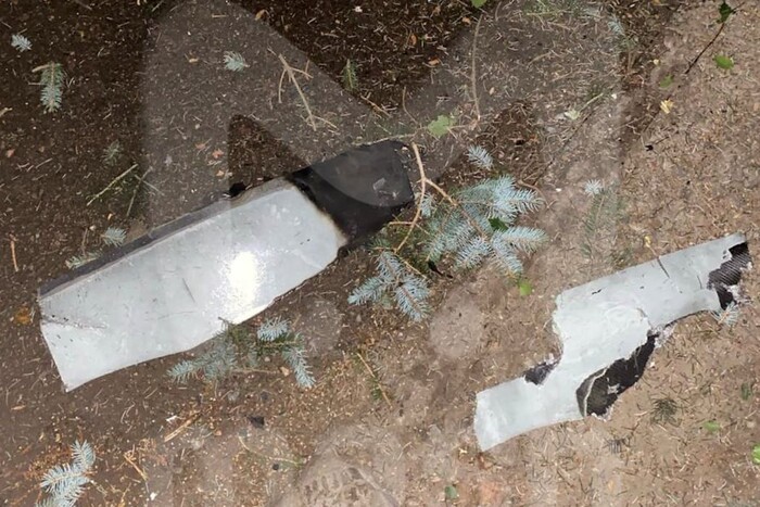 У Курській області Росії біля відділку ФСБ впав дрон (фото, відео)