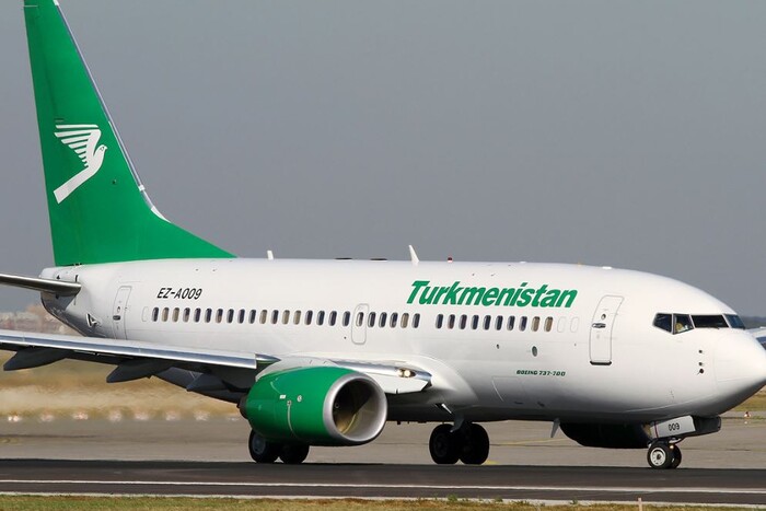 Вибухи у Москві: авіакомпанія «Туркменістан» скасувала рейси до столиці РФ 