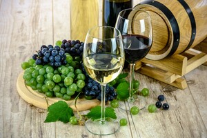 Верховна Рада скасувала ліцензії на виробництво алкоголю для малих виноробних підприємств