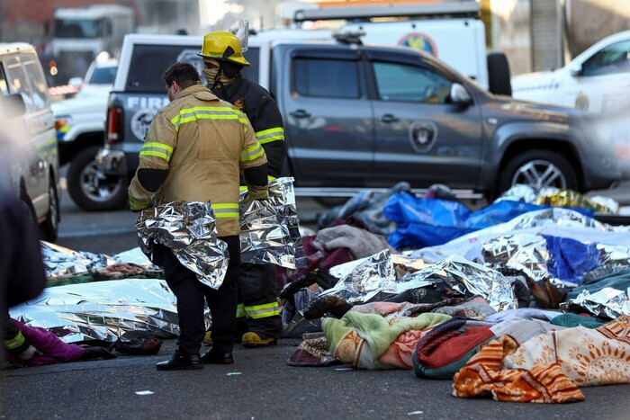 У центрі найбільшого міста ПАР загорівся будинок: понад 70 загиблих (фото)