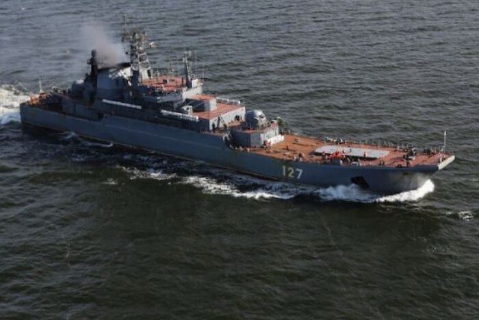 Вибухи в окупованому Севастополі: постраждали два російські кораблі