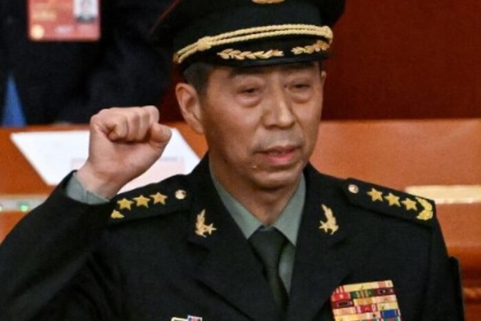 Міністр оборони Китаю безслідно зник після поїздки до Росії