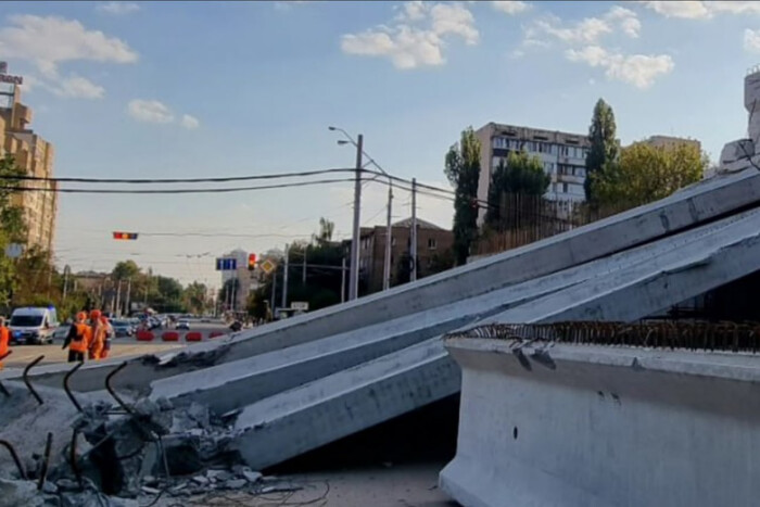 Кличко вперше прокоментував обвалення Дегтярівського мосту в Києві