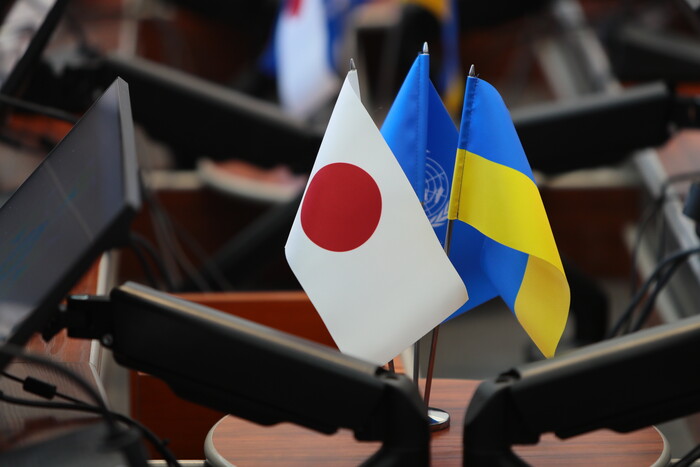 Японія допоможе Україні розміновувати звільнені території