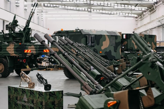 Кулеба назвав кількість компаній, які вироблятимуть зброю разом з Україною