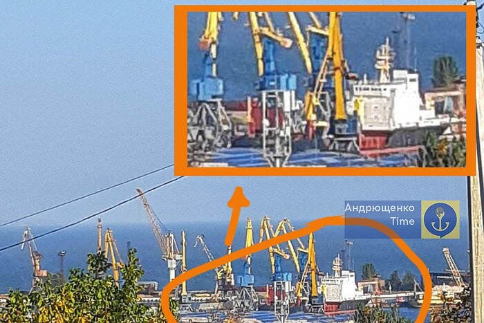 У Маріупольський порт зайшов перший морський балкер: чому це погано