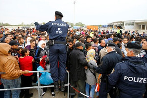 Австрія почне депортувати нелегальних мігрантів у третю країну