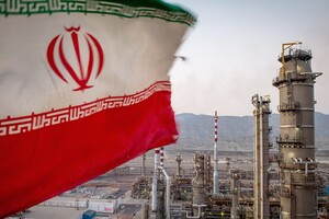 США посилюють санкції проти іранської нафти
