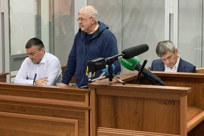 Адвокати Коломойського заявили, що бізнесмен хворий