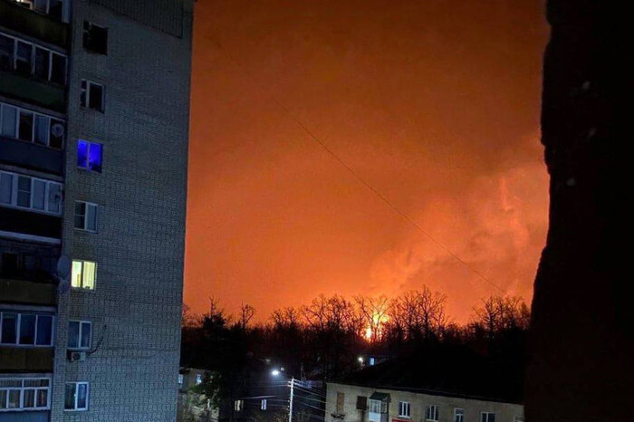 У Росії на пороховому заводі спалахнула пожежа