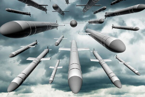 Воздушные силы сообщили, сколько ракет россияне накопили в Крыму