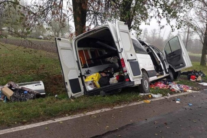 У Польщі розбився автобус із українцями: загинули дві жінки й дитина (фото)