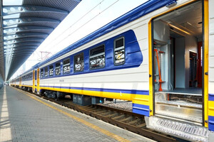«Укрзалізниця» представила новий графік руху поїздів на 2024 рік