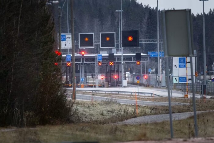 Фінляндія пояснила, коли може знову відкрити кордон для росіян