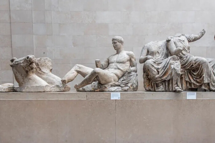 Сунак посварився з прем'єром Греції через скульптуру (фото)