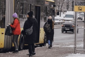 Столиця запускає автобуси між станціями метро «Либідська» та «Деміївська»: схема руху