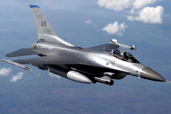 Ігнат пояснив, яка вірогідність отримати F-16 до кінця року