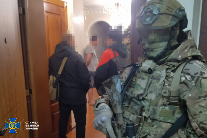 У Києві затримано бізнесмена-зрадника, який постачав продукти російській армії