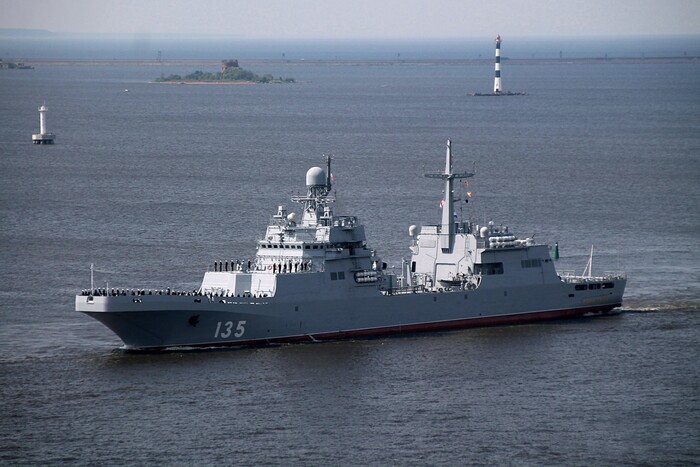 Росія перекинула до Севастополя найновіший десантний корабель