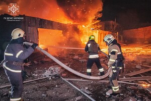 Харків палав після чергового російського терору: рятувальники показали наслідки