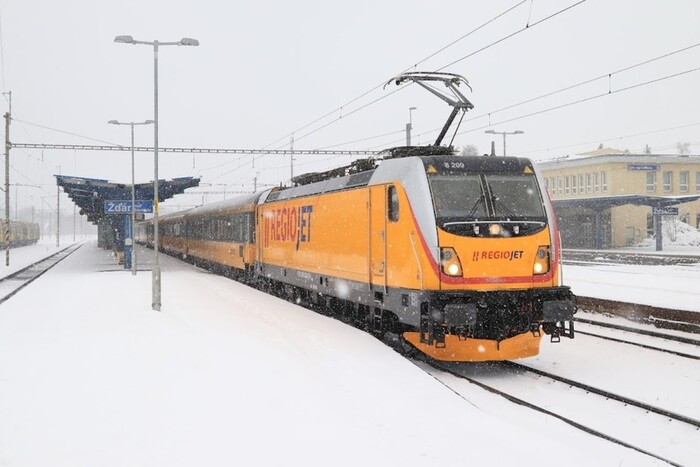 Новий залізничний рейс до Праги: «Укрзалізниця» підписала контракт