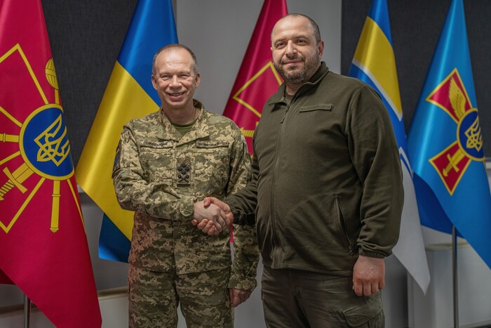 Міністр оборони провів першу нараду з новим Головнокомандувачем ЗСУ