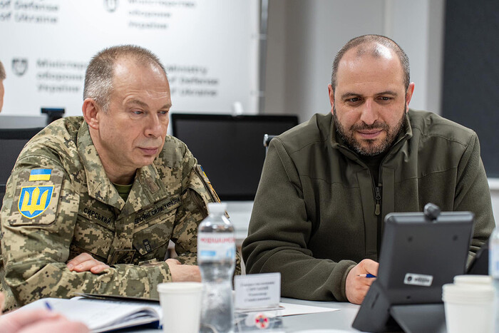 Сирський та Умєров поговорили з командувачем військ НАТО в Європі: деталі 