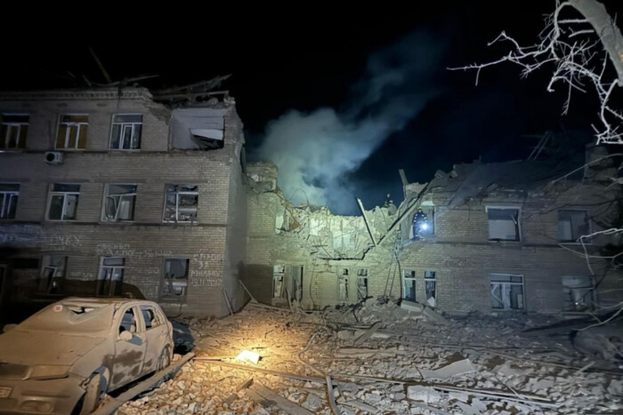Атака на Селидове, спікер Палати представників не виноситиме допомогу Україні на розгляд: головне за ніч