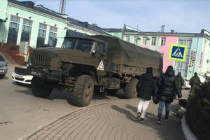 У тимчасово окупованому Джанкої помітили техніку із позначенням угруповання військ «Дніпро»