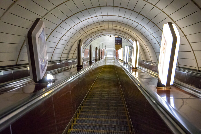 У Києві на одній зі станцій метро завтра розпочнеться капітальний ремонт ескалатора