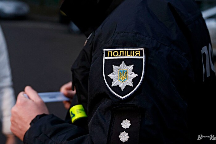 У Харкові затримали п'яного водія BMW з гранатою (відео)