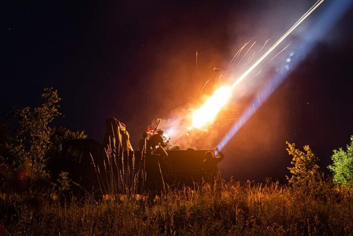 Над Києвом та областю збито приблизно 30 ворожих ракет, зокрема і балістичні
