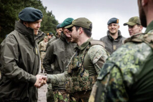 Король Нідерландів відвідав навчання українських військових (відео)