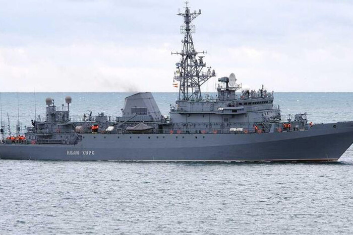 Атака на флот РФ: окупанти визнали пошкодження третього судна 