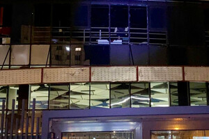 У Білгороді вибито вікна у квартирах, пошкоджено гімназію та спортивну арену