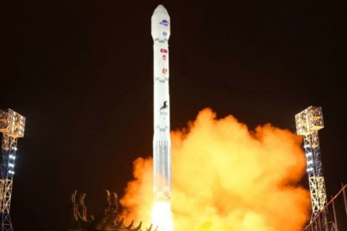 КНДР планує запустити кілька супутників-шпигунів цього року
