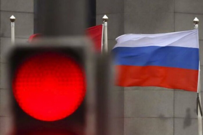 Швейцарія заморозила лише 5% російських активів, – Кулеба