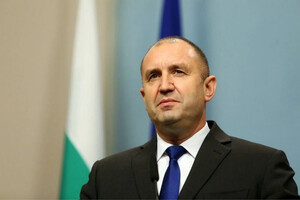 Президент Болгарії призначив дострокові вибори у парламент