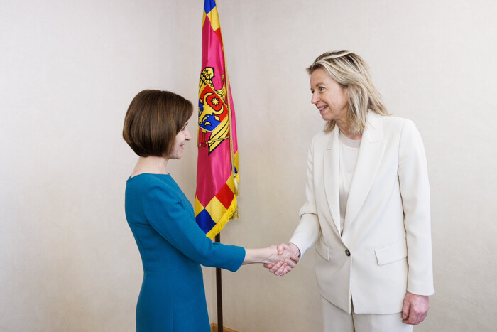 Президентка Молдови закликала Нідерланди передати системи ППО Україні
