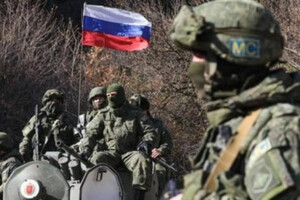 Російські війська також використовують малогабаритну техніку без захисту, щоб швидко підійти до українських позицій 