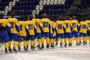 Збірна України U18 поступилася лідерам чемпіонату світу з хокею