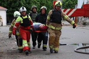 Троє дітей загинуло, є поранені: наслідки атаки на Дніпропетровщину (фото, відео)