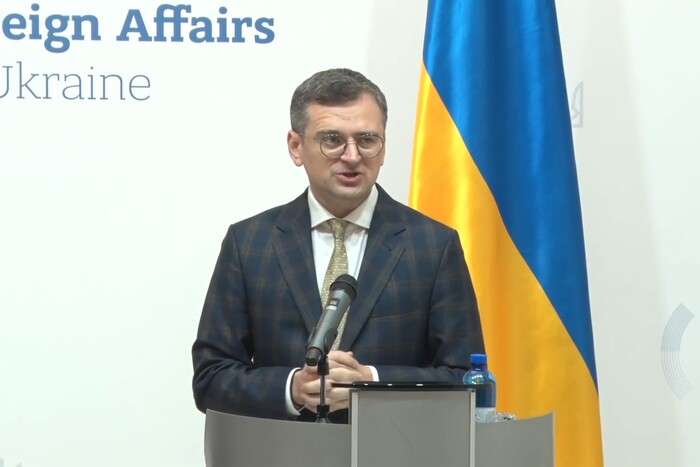 Кулеба: «Моей задачей, как дипломата, является защита украинцев за рубежом, но речь идет о справедливости»