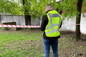 На Житомирщині вчитель напав з ножем на колишніх учнів